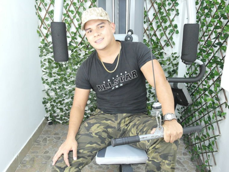 StevenErazo's profiel - Afbeelding n°1