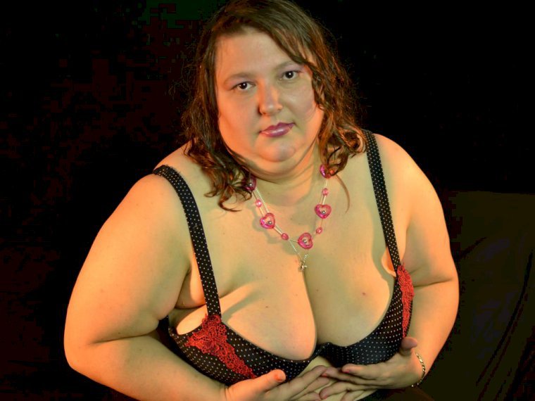 Profil de SuculentBBW4U - Photo n°1