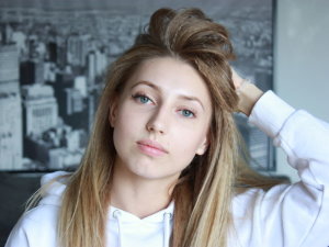 Sexcam Porn von SuzetteSoler