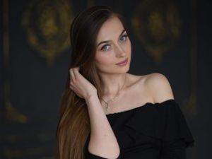 Live Sex SweetieAngel007