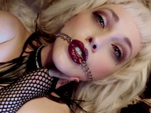 TheKinkWitch's Sexcam