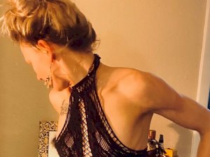 TinyNayNay's Sexcam