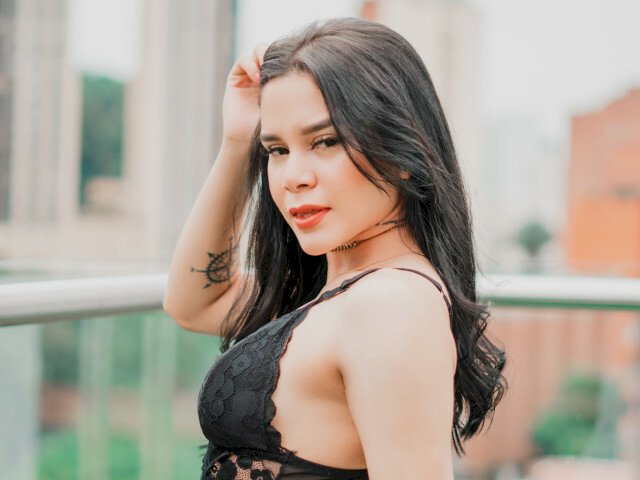 TianaGrecchi's profile - Image n°0