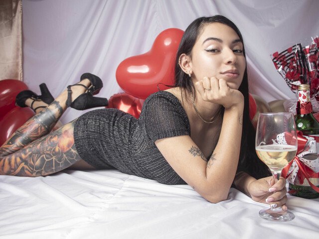 TaniaMazzeo's profile - Image n°3