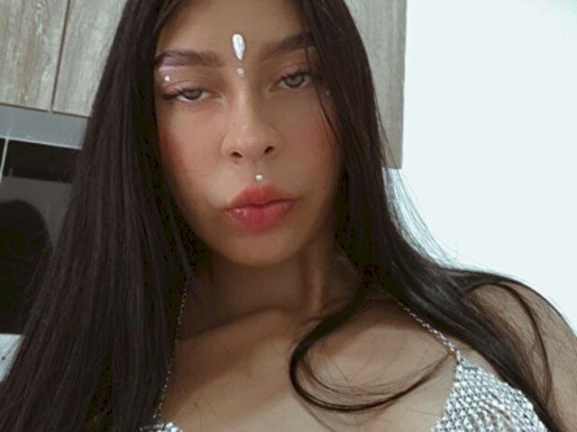 TifanieeH's profile - Image n°0