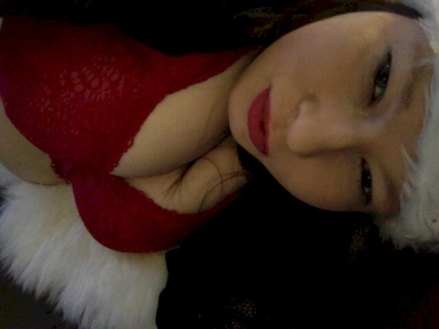 TouchMyLips's profile - Image n°3