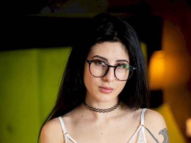 trixiepage's profile - Image n°0