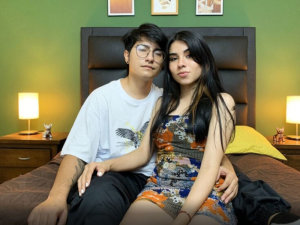 TaliaAndDraken's Sexcam