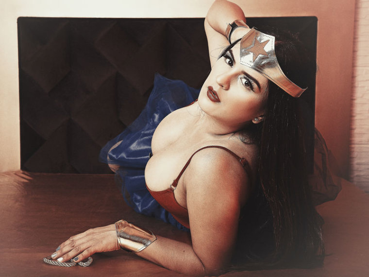 TaniaWade's profile - Image n°0
