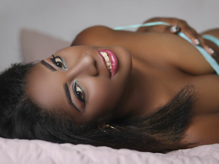 TashaDumont's profile - Image n°0
