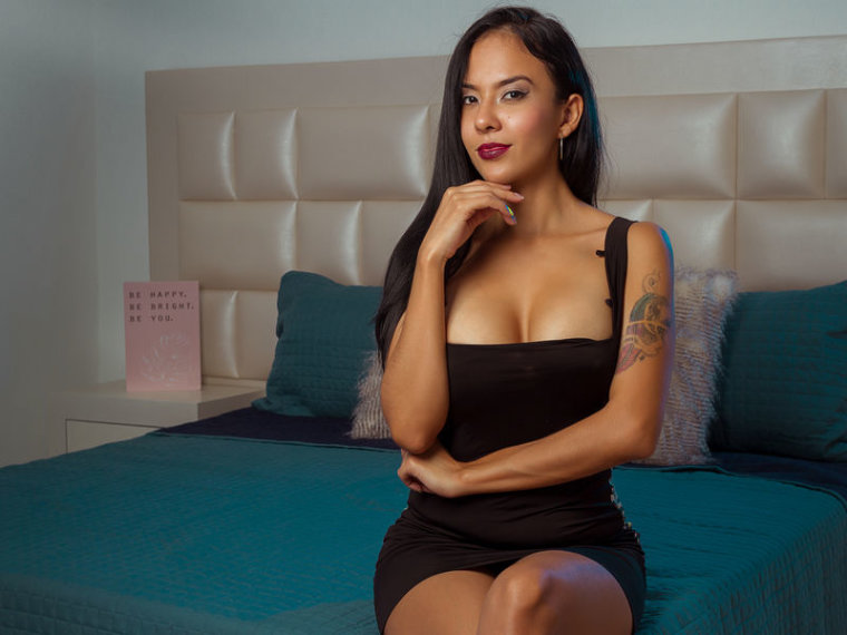 TatianaGoodwin's profile - Image n°0