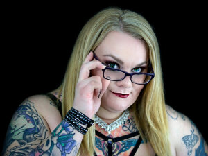 TattooedVixenBBW's Sexcam