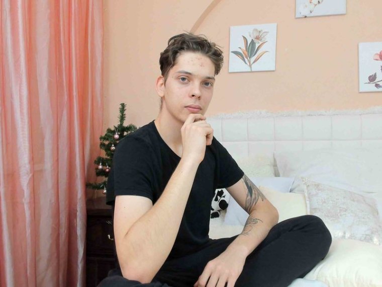TeoCeasar's profile - Image n°0