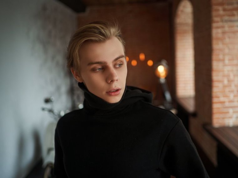 ThomasGill's profile - Image n°0