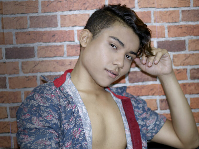 Profil de THOMASKINKY - Photo n°0