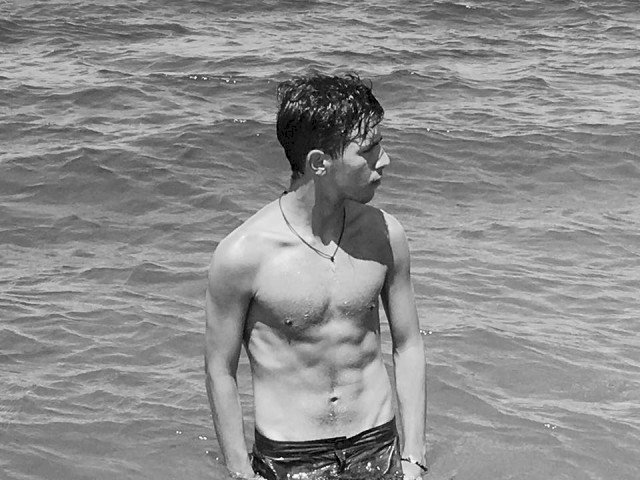 ThomaszPaige's profile - Image n°1