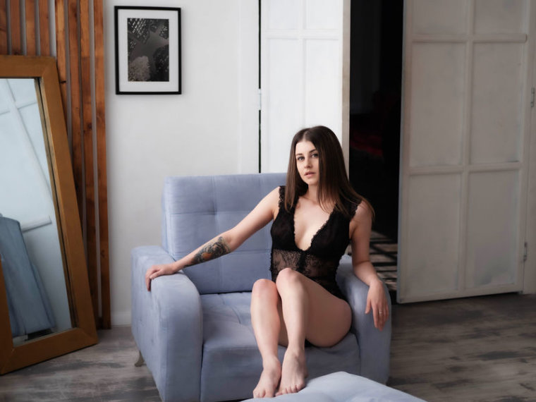 TifanySimons's profile - Image n°0