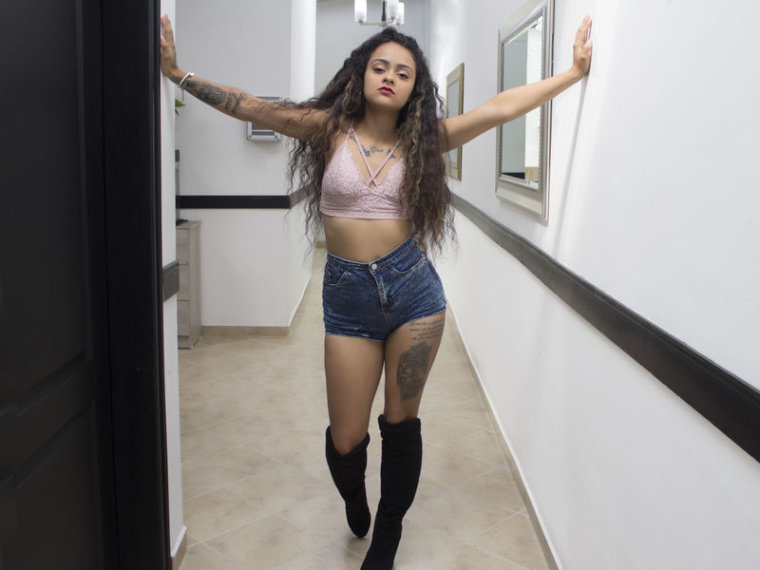 TiffanyBaks's profile - Image n°1