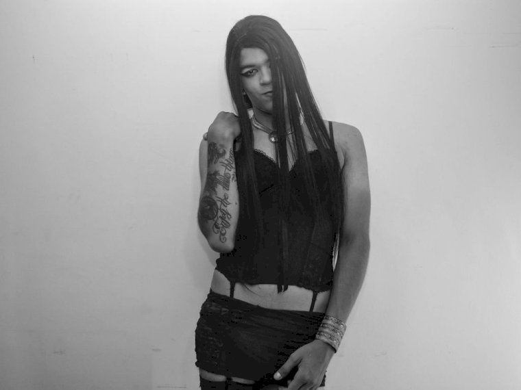TiffanyGiganCock's Profil - Bild n°1