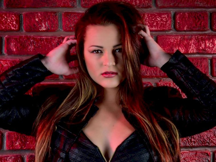 TINYGYPSYBABE's profile - Image n°1