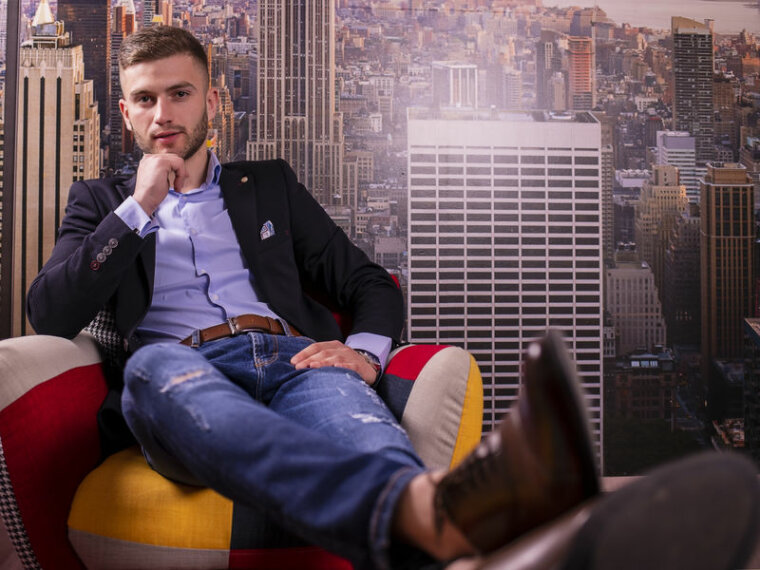 TommyRaine's profile - Image n°0