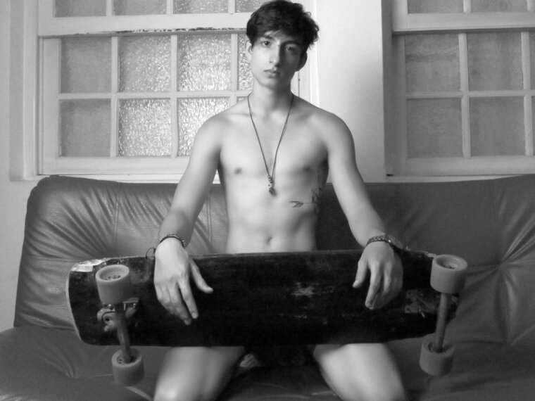 TonyALBERTIX's profile - Image n°1