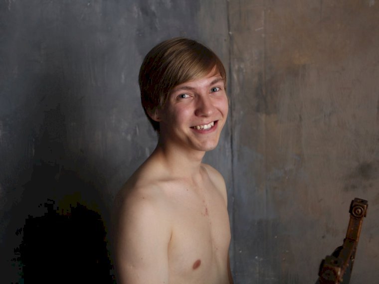 TonyH's profile - Image n°0