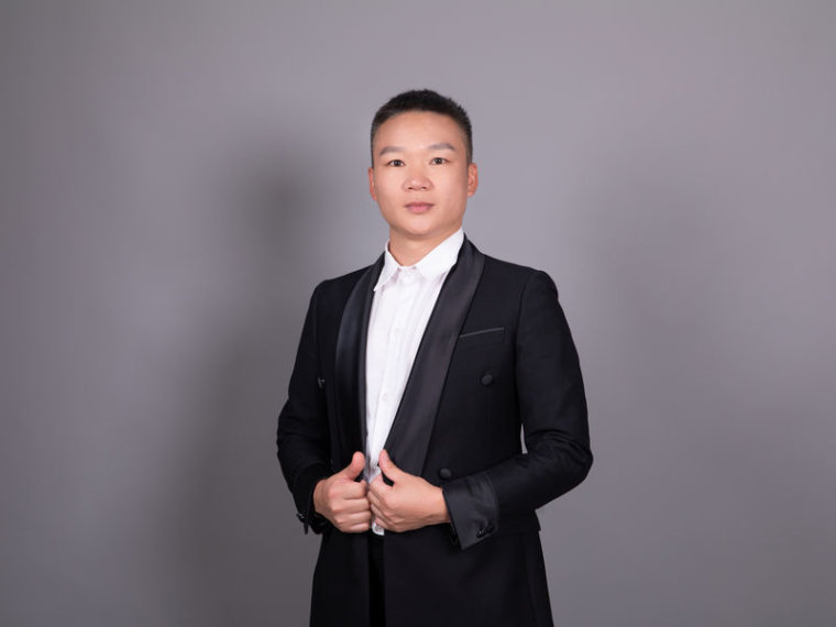 TonyLin's profile - Image n°0