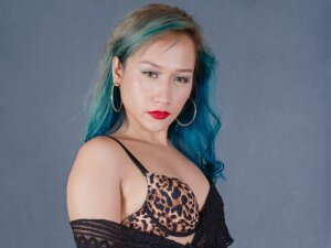TsEROTICkylie's Sexcam