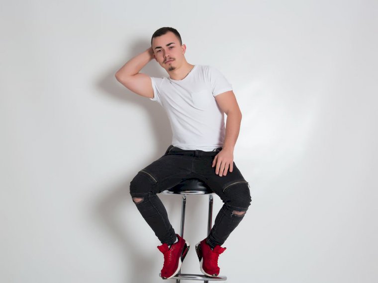 TylerHardy's profile - Image n°1