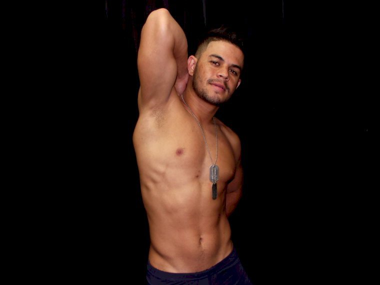 TYLERLATIN's profile - Image n°0