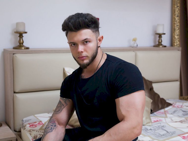 TysonDevious's profile - Image n°1
