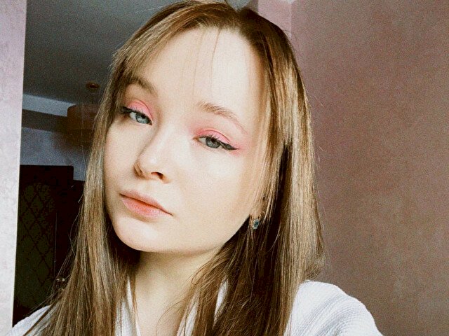 Ulya's profile - Image n°2