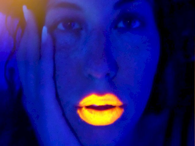 UltraViolet' profilo - Immagine n°0
