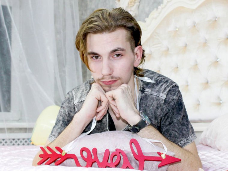 UmanReadyPlay's profile - Image n°1