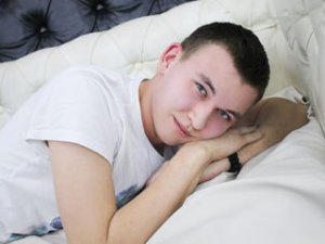 UrNiceBoyVil's Sexcam
