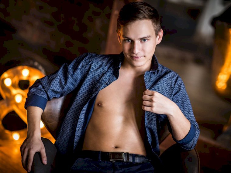 UrSexySwimmer' profilo - Immagine n°1
