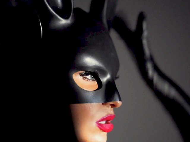 Venice's profile - Image n°84