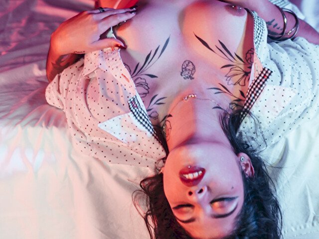 Perfil con VeronicaLane - Imagen  n°10