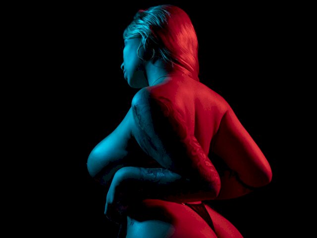 ValMeyer's profiel - Afbeelding n°73