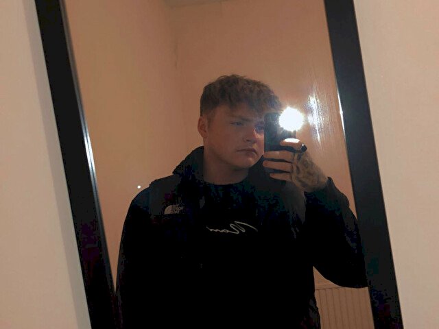 VeinyCock9's profile - Image n°1