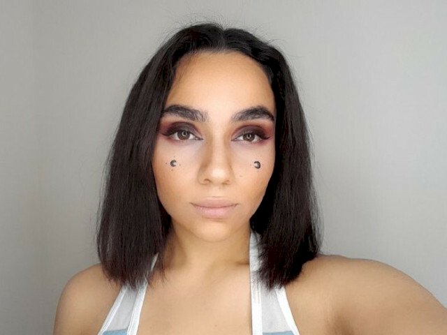 veronicaaa's profile - Image n°0