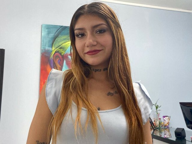 VioletRuiz's profile - Image n°3
