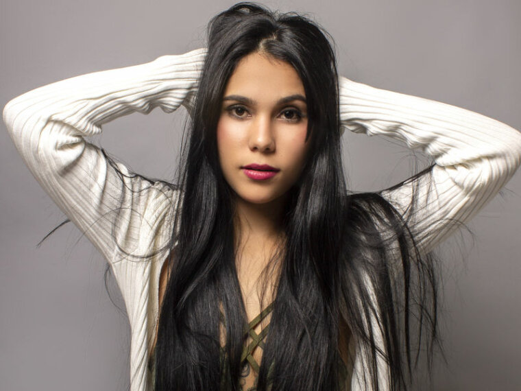 valentinaloaiza's profile - Image n°1