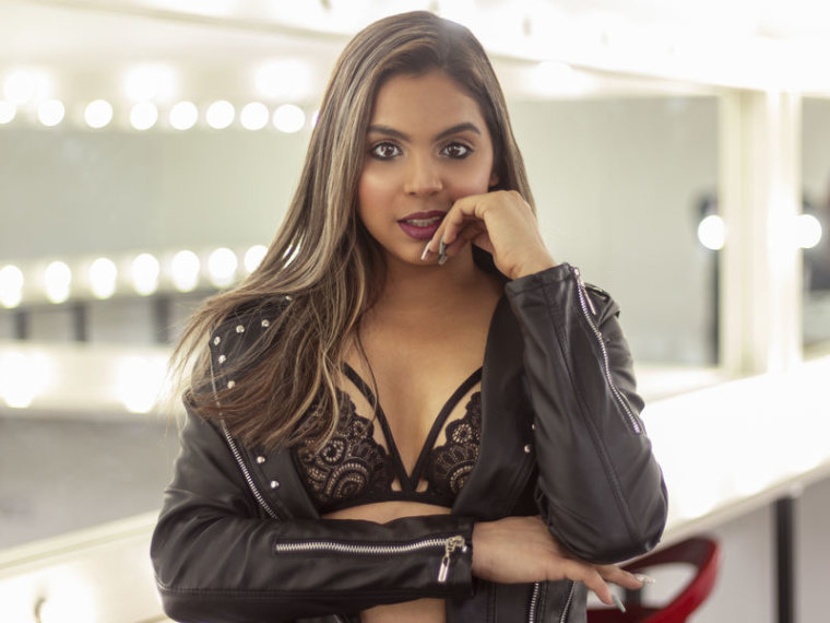 VickyCano's profile - Image n°0