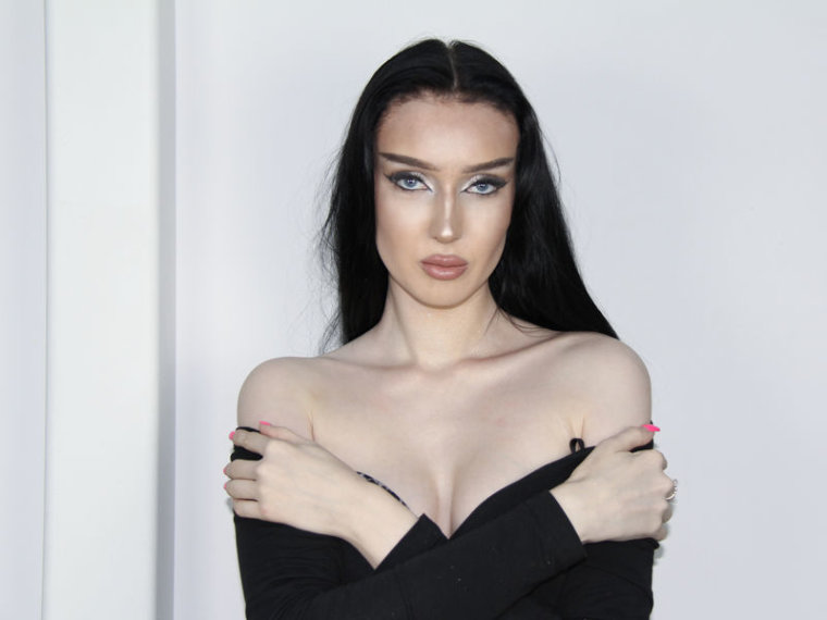 VictoriaFost's profile - Image n°0