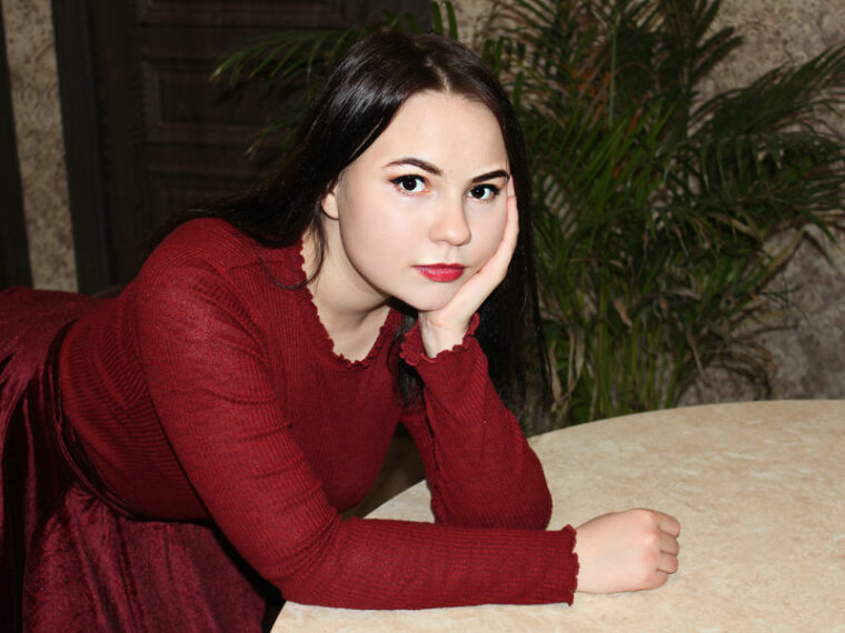 VioletDiaz's profile - Image n°0