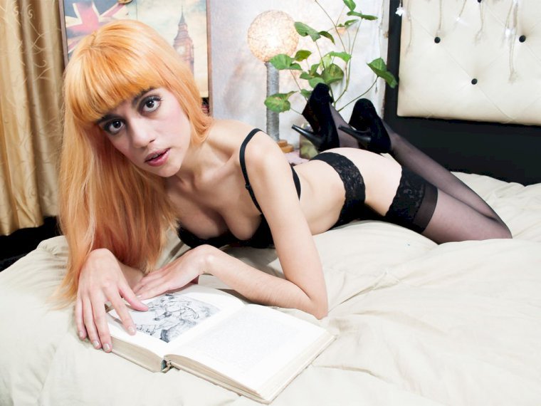 VioletWallsh's profile - Image n°1