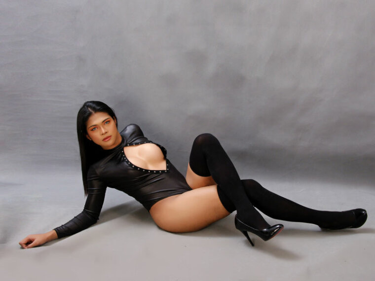 VOLUPTUOUSmara's profile - Image n°0