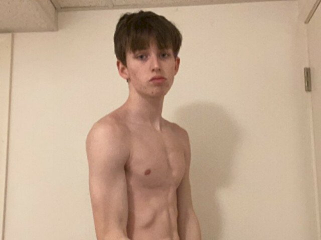 WoahItsSeven's profile - Image n°1